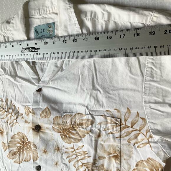 JC Hawaii  Men’s Short Sleeve Button Down Shirt size M, Floral White - Picture 2 of 7